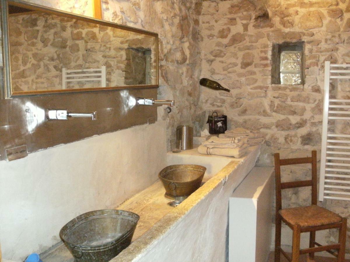 Domaine Chanoine Rambert Saint-Andre-d'Olerargues Kültér fotó